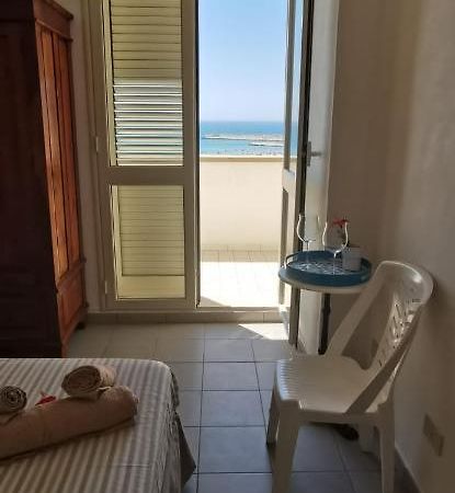 Sicilia Mare 호텔 포르토 팔로 외부 사진